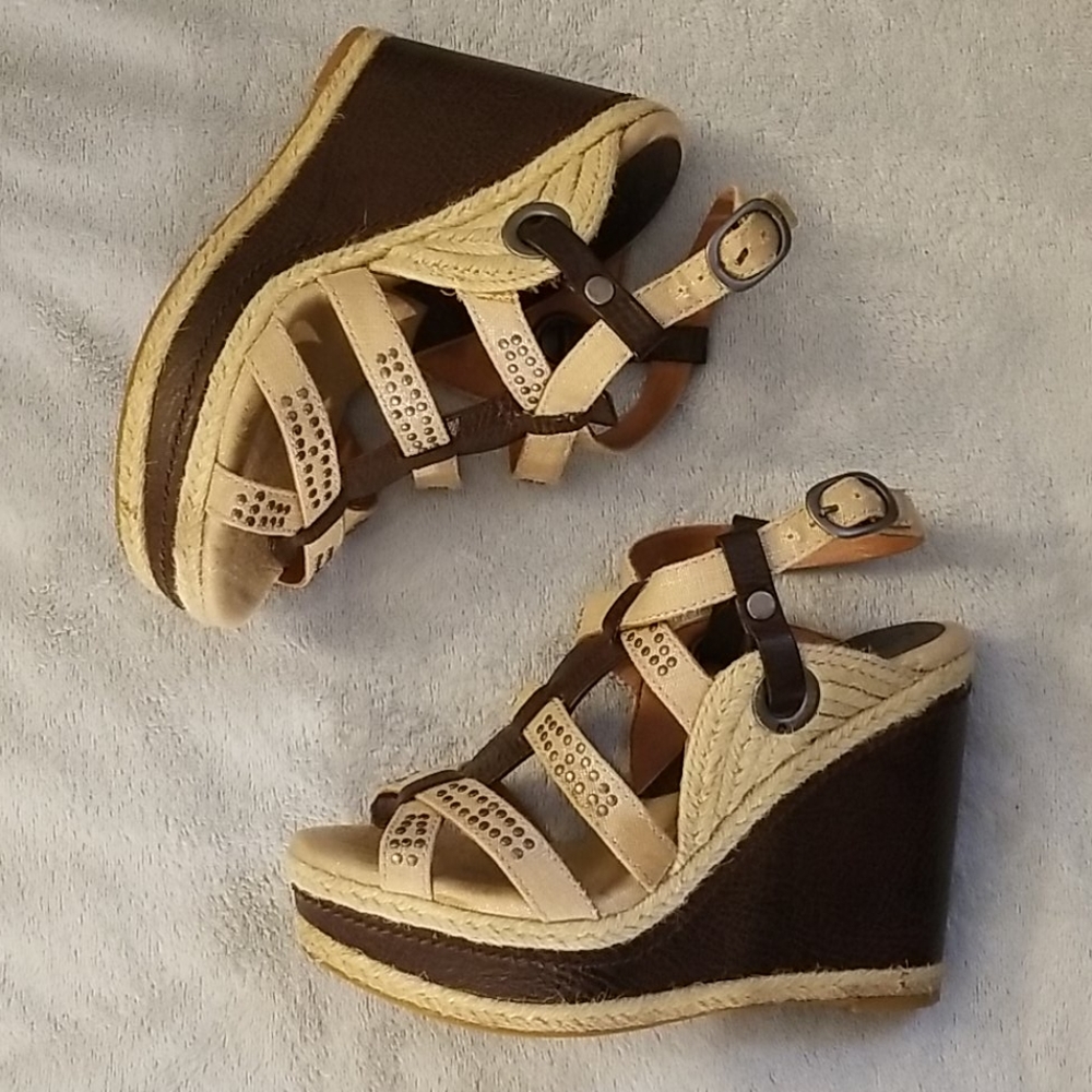 Lucky Brand Strappy Platform Sandals